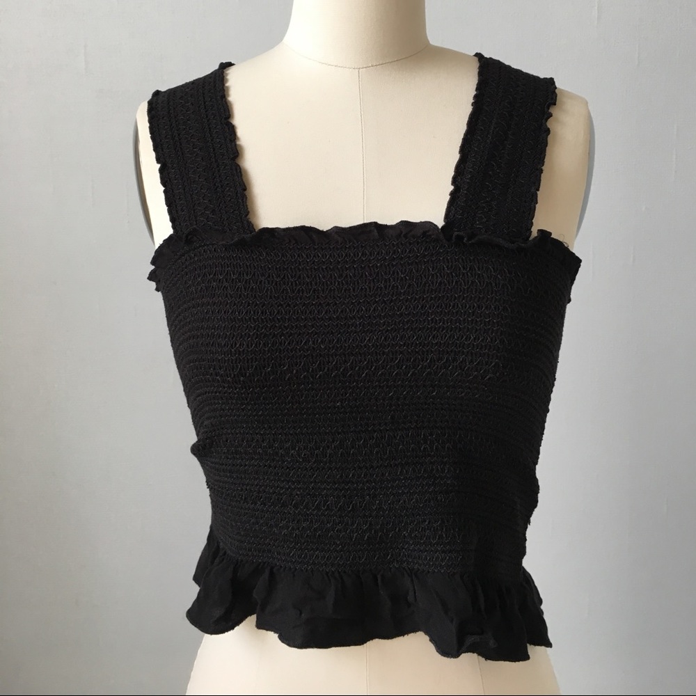 Black crop tank top